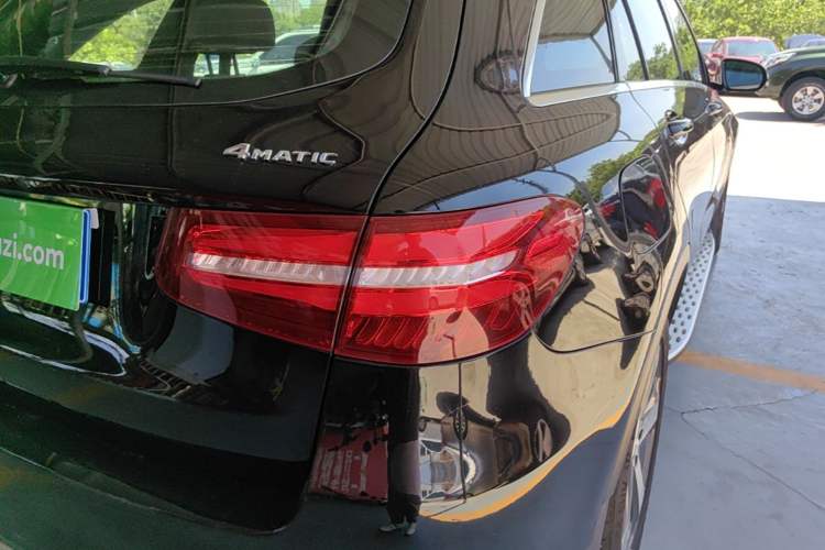 Used Mercedes-Benz GLC 2017 GLC 300 4MATIC Sport Edition Right Rear Taillight