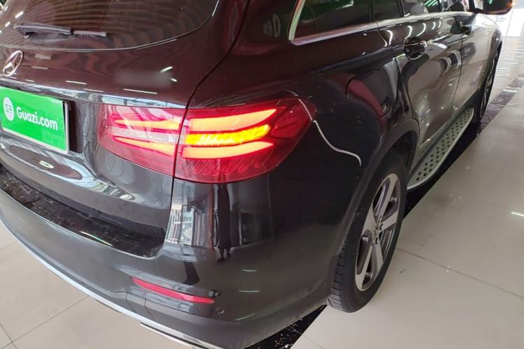 Used Mercedes-Benz GLC 2017 GLC 260 4MATIC Luxury Model Right Rear Taillight