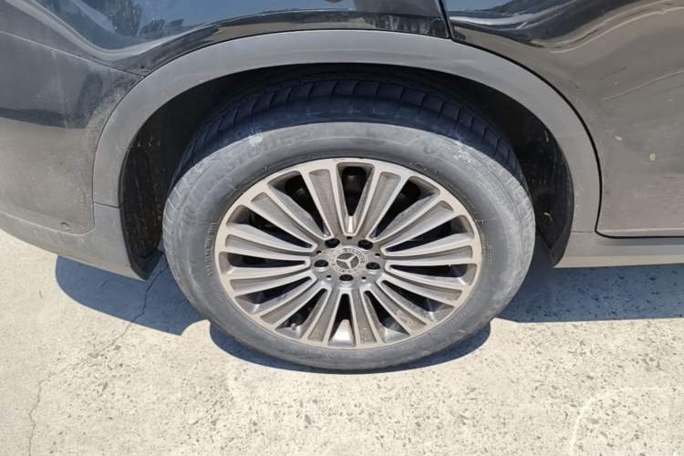 Used Mercedes-Benz GLC 2017 GLC 260 4MATIC Dynamic Edition Right Rear Wheel Hub