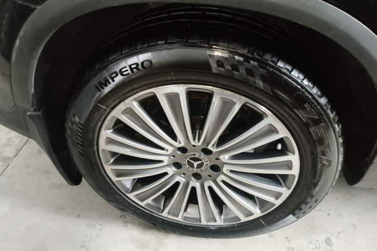 Used Mercedes-Benz GLC 2017 GLC 200 4MATIC Right Rear Wheel Hub