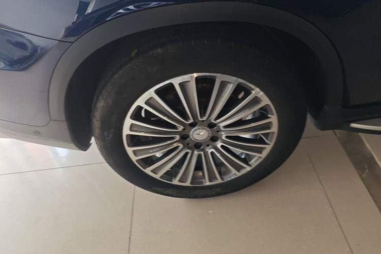 Used Mercedes-Benz GLC 2017 GLC 200 4MATIC Right Rear Wheel Hub