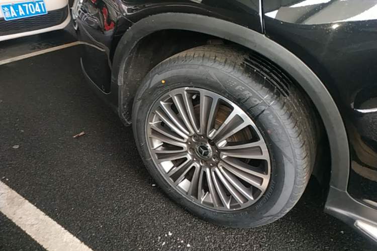 Used Mercedes-Benz GLC 2017 GLC 260 4MATIC Dynamic Edition Right Rear Wheel Hub