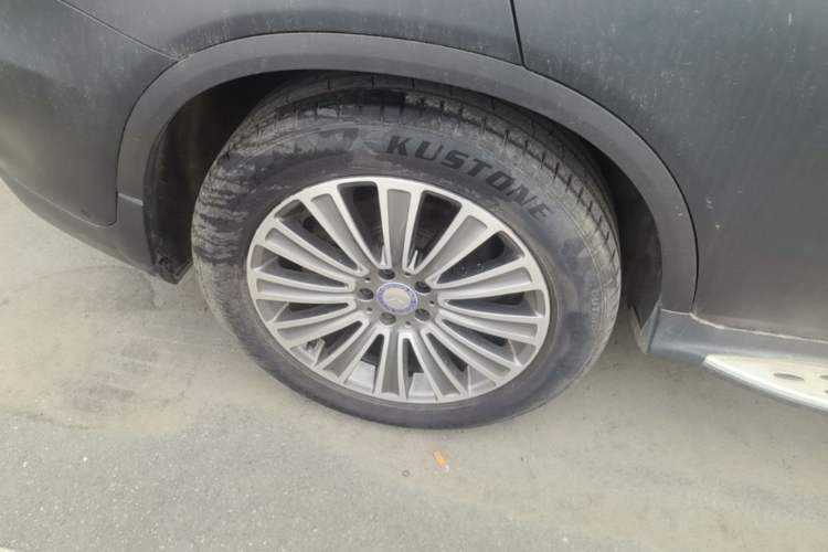 Used Mercedes-Benz GLC 2017 GLC 260 4MATIC Dynamic Edition Right Rear Wheel Hub