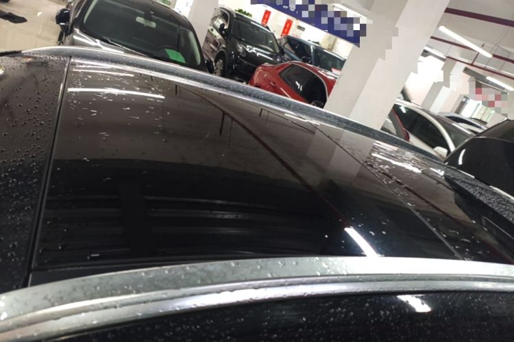 Used Mercedes-Benz GLC 2017 GLC 260 4MATIC Luxury Model Roof