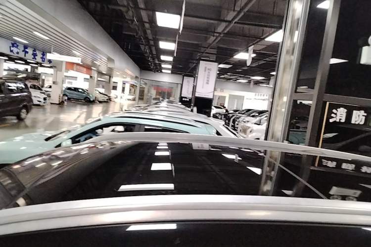 Used Mercedes-Benz GLC 2017 GLC 260 4MATIC Dynamic Edition Roof