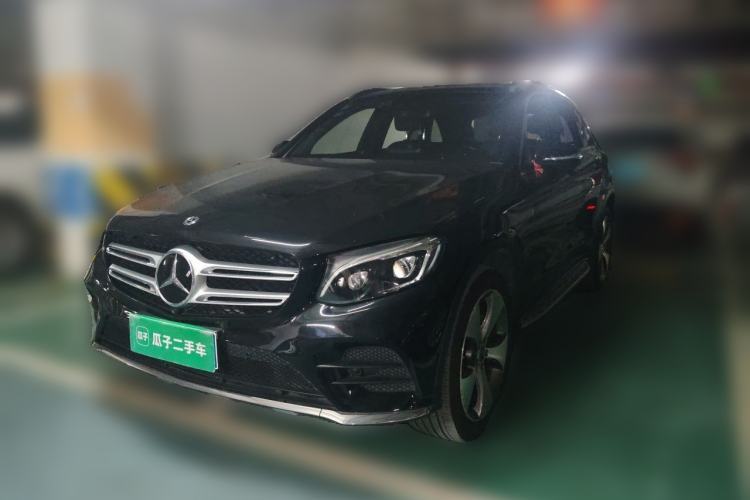 Gebrauchter Mercedes-Benz GLC 2017 GLC 300 4MATIC Luxury Model Guazi used car, China used car export, Used car for sale, Used cars, Cheapest cars for sale