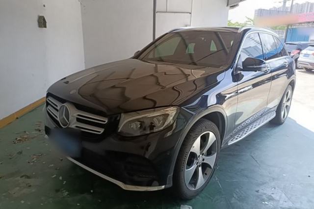 Used Mercedes-Benz GLC 2017 GLC 300 4MATIC Luxury Model