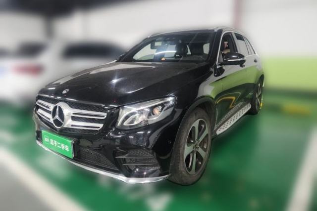 Used Mercedes-Benz GLC 2017 GLC 260 4MATIC Luxury Model
