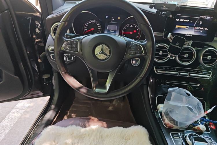 Used Mercedes-Benz GLC 2017 GLC 200 4MATIC Steering Wheel