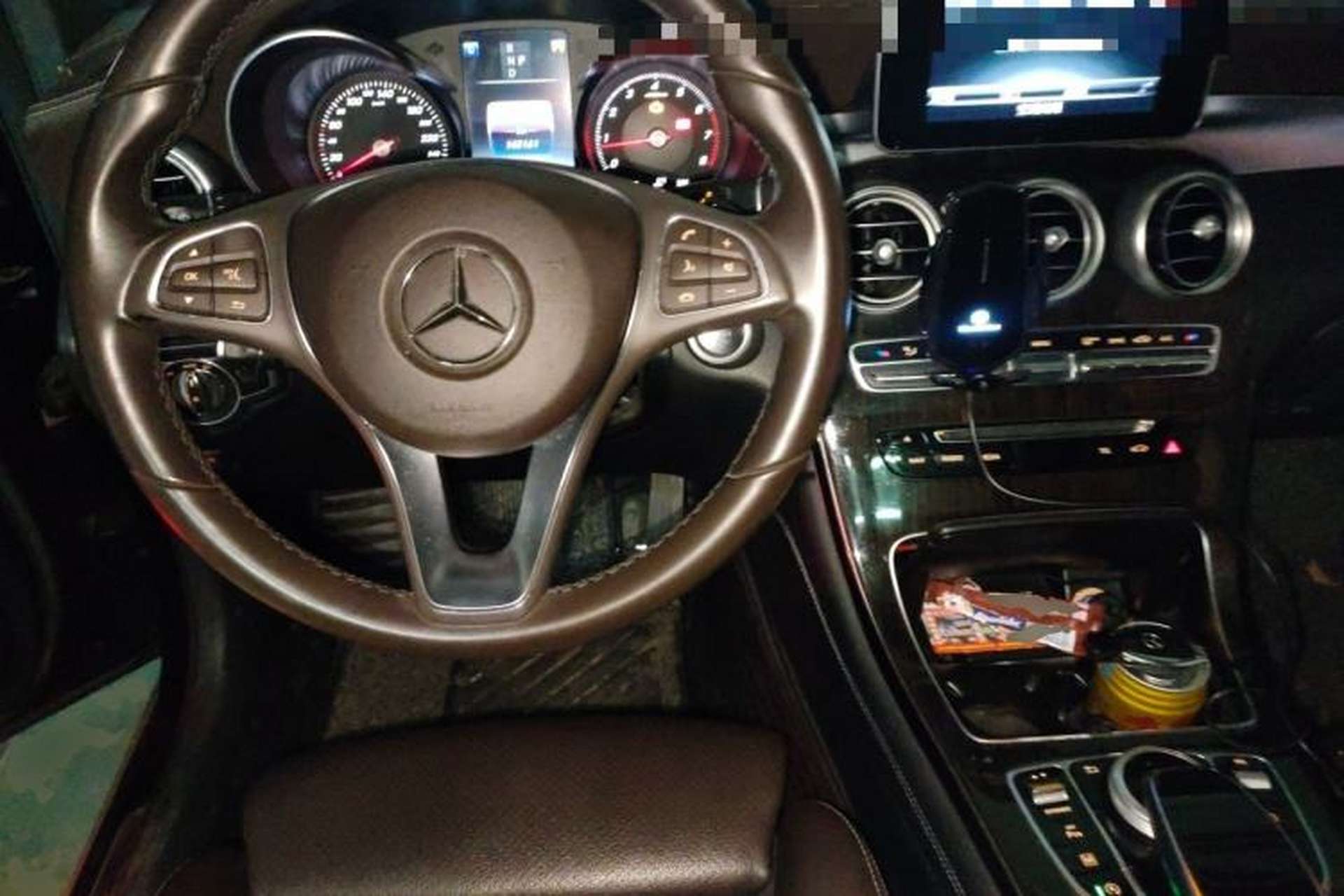 Used Mercedes-Benz GLC 2017 GLC 260 4MATIC Dynamic Edition Steering Wheel