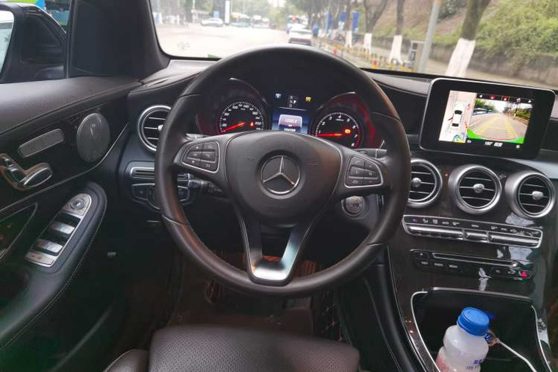 Used Mercedes-Benz GLC 2017 GLC 260 4MATIC Dynamic Edition Steering Wheel