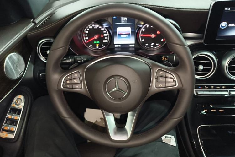 Used Mercedes-Benz GLC 2017 GLC 260 4MATIC Dynamic Edition Steering Wheel