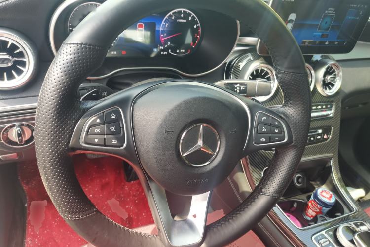 Used Mercedes-Benz GLC 2017 GLC 260 4MATIC Dynamic Edition Steering Wheel