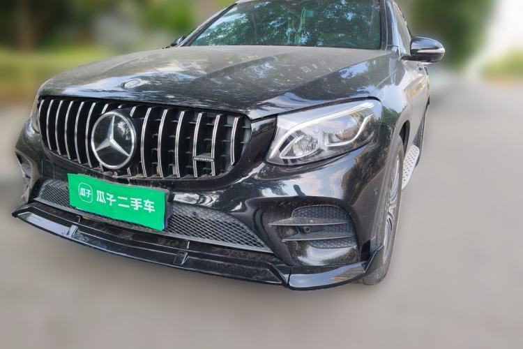 Used Mercedes-Benz GLC 2017 GLC 200 4MATIC Guazi used car, China used car export, Used car for sale, Used cars, Cheapest cars for sale