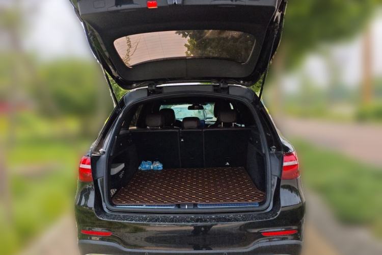 Used Mercedes-Benz GLC 2017 GLC 200 4MATIC Trunk