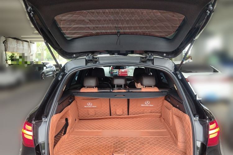 Used Mercedes-Benz GLC 2017 GLC 200 4MATIC Trunk