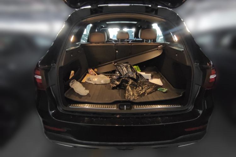 Used Mercedes-Benz GLC 2017 GLC 260 4MATIC Dynamic Edition Trunk