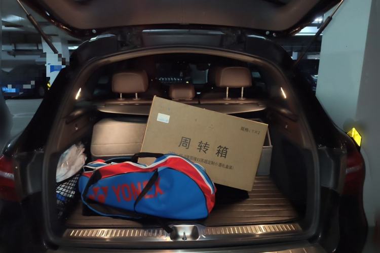 Used Mercedes-Benz GLC 2017 GLC 260 4MATIC Luxury Model Trunk