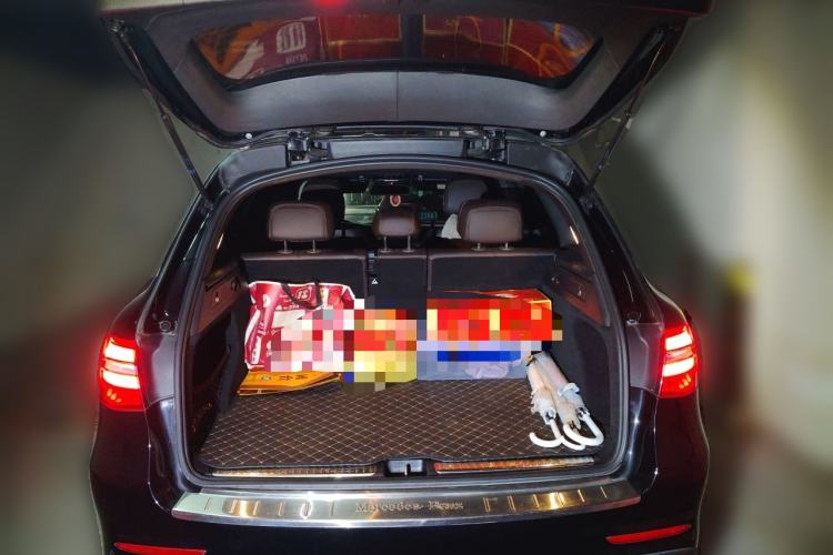 Used Mercedes-Benz GLC 2017 GLC 260 4MATIC Luxury Model Trunk