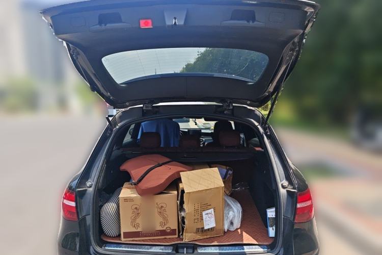 Used Mercedes-Benz GLC 2017 GLC 200 4MATIC Trunk