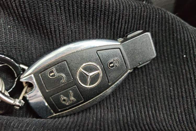 Used Mercedes-Benz GLC 2017 GLC 260 4MATIC Dynamic Edition Vehicle Key
