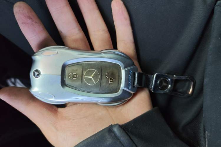 Used Mercedes-Benz GLC 2017 GLC 200 4MATIC Vehicle Key