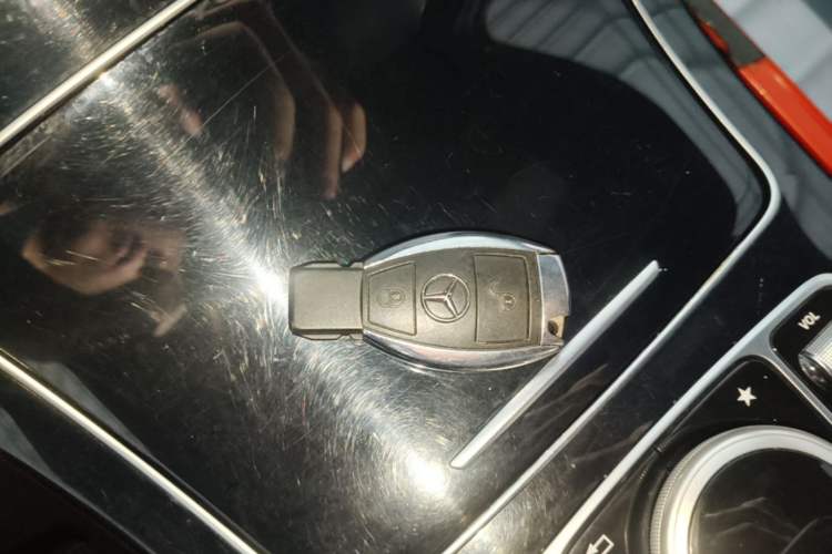 Used Mercedes-Benz GLC 2017 GLC 200 4MATIC Vehicle Key