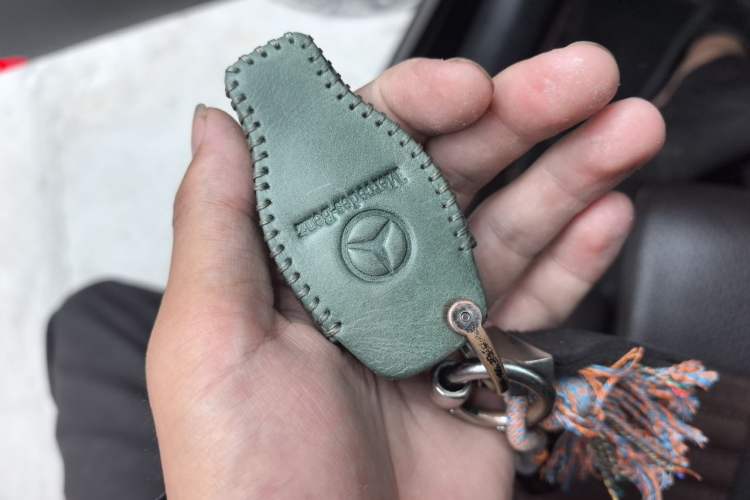 Used Mercedes-Benz GLC 2017 GLC 200 4MATIC Vehicle Key