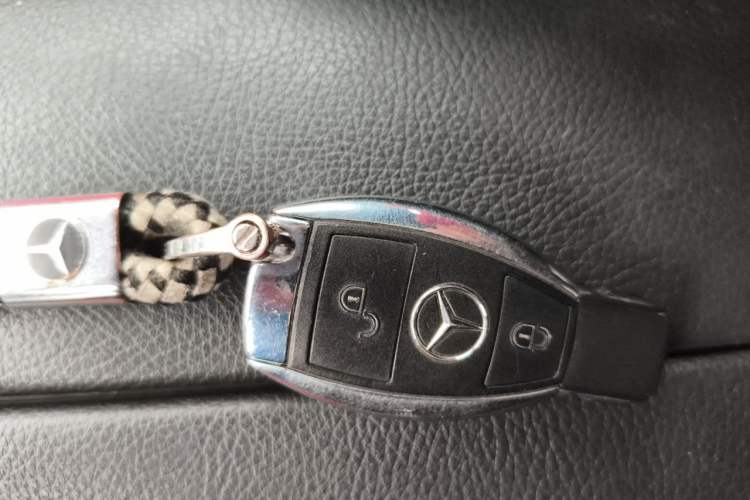 Used Mercedes-Benz GLC 2017 GLC 200 4MATIC Vehicle Key