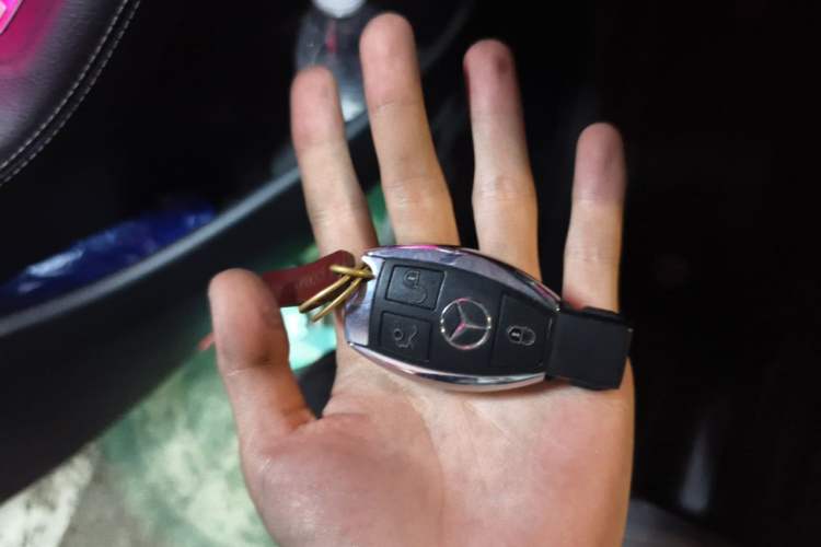 Used Mercedes-Benz GLC 2017 GLC 260 4MATIC Dynamic Edition Vehicle Key