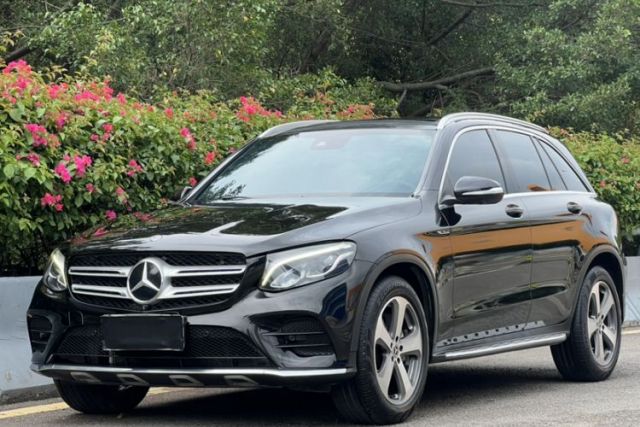 Mercedes-Benz GLC 2017 GLC 260 4MATIC Luxury Model usado