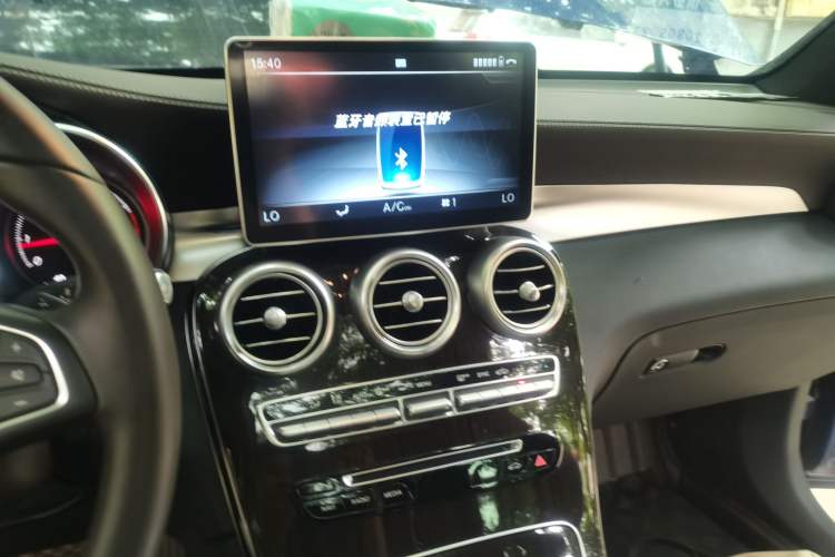 Used Mercedes-Benz GLC 2017 GLC 260 4MATIC Luxury Model Audio And AC Panel