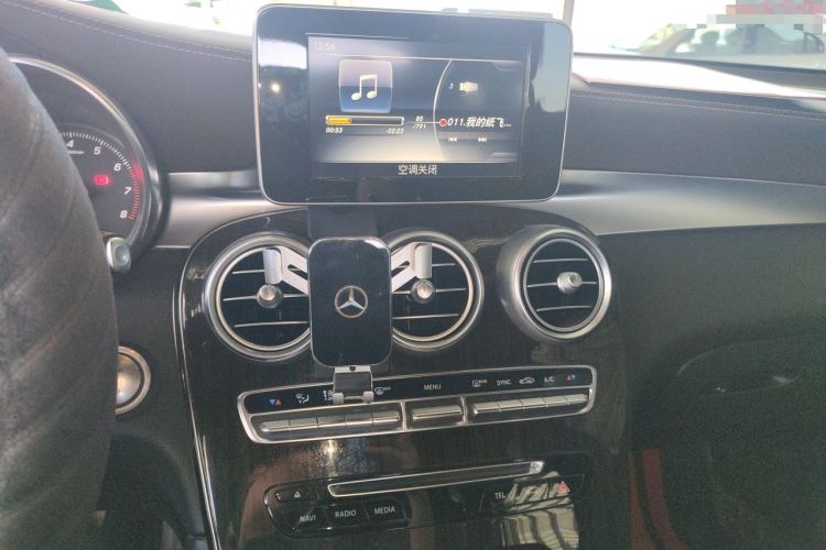 Used Mercedes-Benz GLC 2017 GLC 260 4MATIC Luxury Model Audio And AC Panel