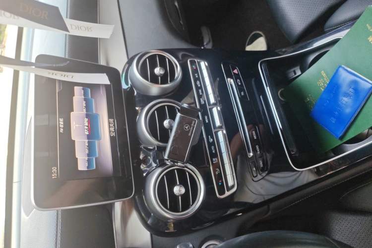Used Mercedes-Benz GLC 2017 GLC 200 4MATIC Audio And AC Panel
