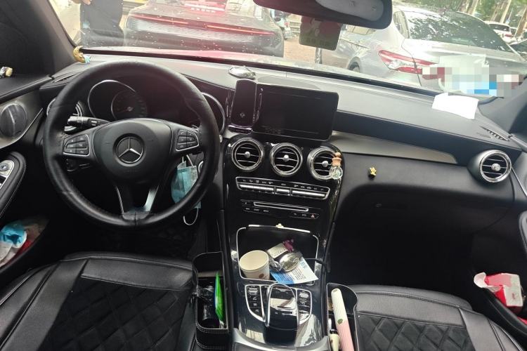 Used Mercedes-Benz GLC 2017 GLC 200 4MATIC Center Console