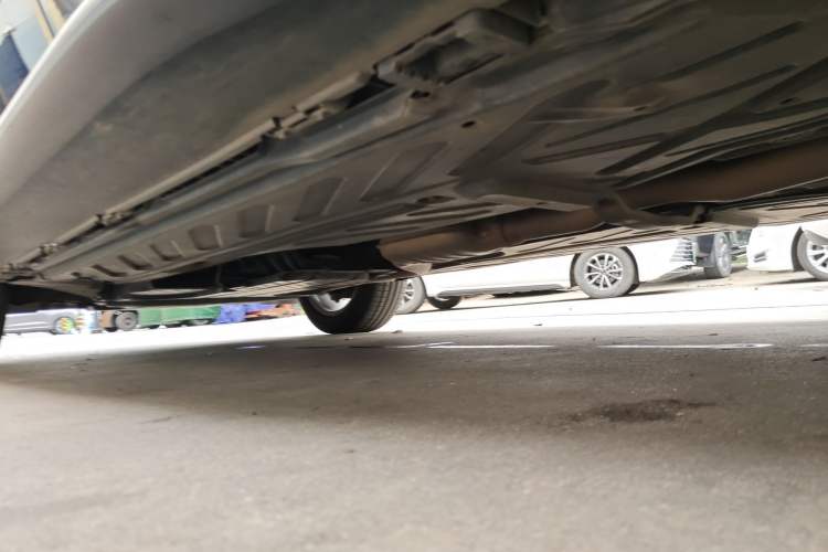 Used Mercedes-Benz GLC 2017 GLC 260 4MATIC Luxury Model Chassis Rear Left