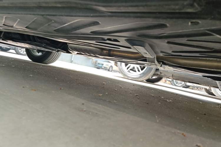 Used Mercedes-Benz GLC 2017 GLC 260 4MATIC Luxury Model Chassis Rear Left