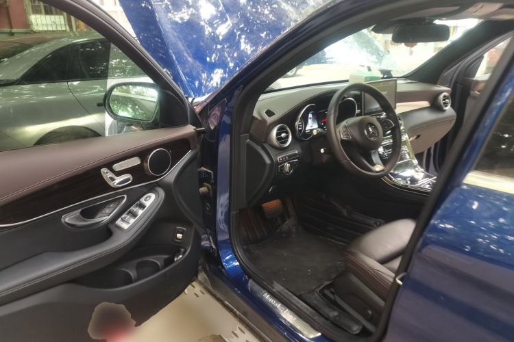 Used Mercedes-Benz GLC 2017 GLC 260 4MATIC Luxury Model Driver Seat