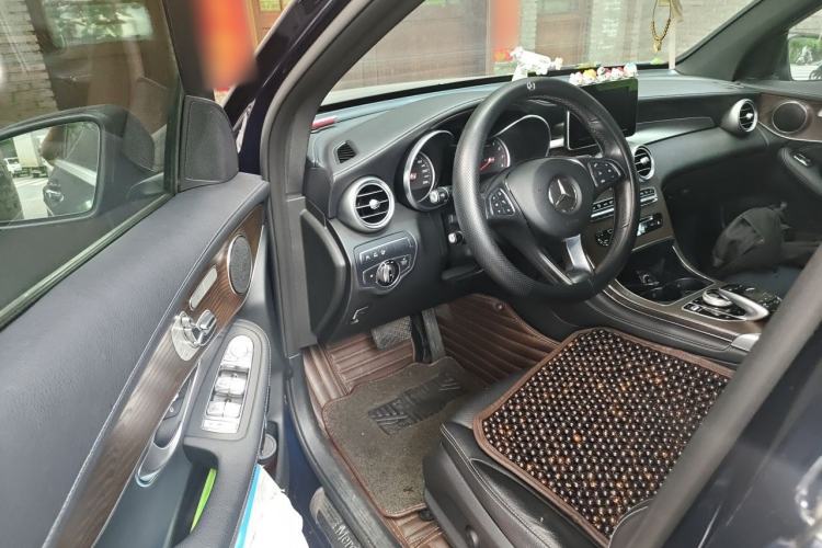 Used Mercedes-Benz GLC 2017 GLC 300 4MATIC Sport Edition Driver Seat