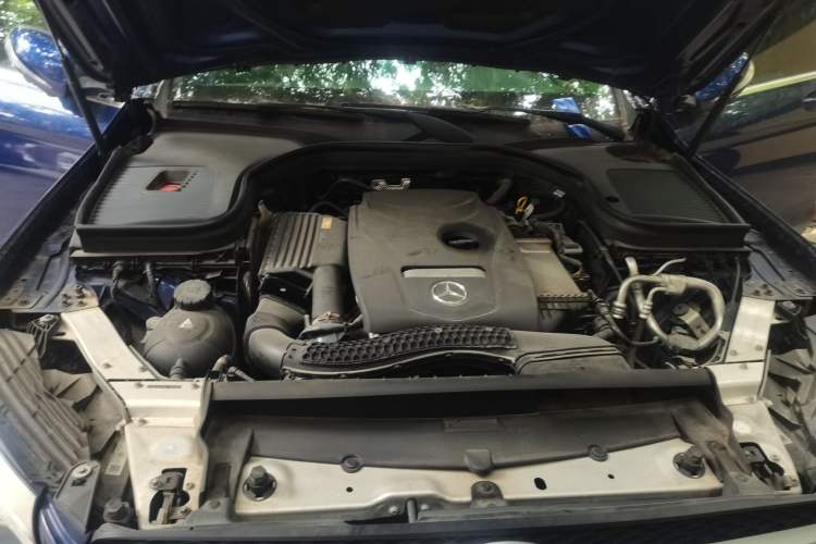 Used Mercedes-Benz GLC 2017 GLC 260 4MATIC Luxury Model Engine Bay
