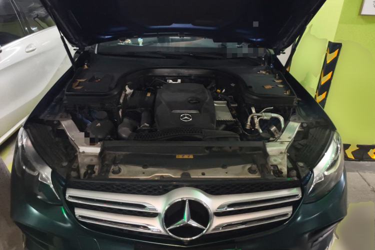 Used Mercedes-Benz GLC 2017 GLC 260 4MATIC Luxury Model Engine Bay