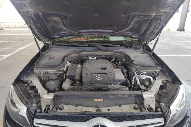 Used Mercedes-Benz GLC 2017 GLC 260 4MATIC Luxury Model Engine Bay