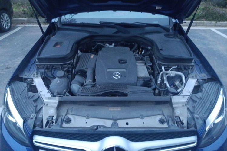 Used Mercedes-Benz GLC 2017 GLC 260 4MATIC Dynamic Edition Engine Bay