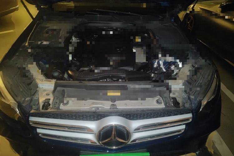 Used Mercedes-Benz GLC 2017 GLC 260 4MATIC Dynamic Edition Engine Bay