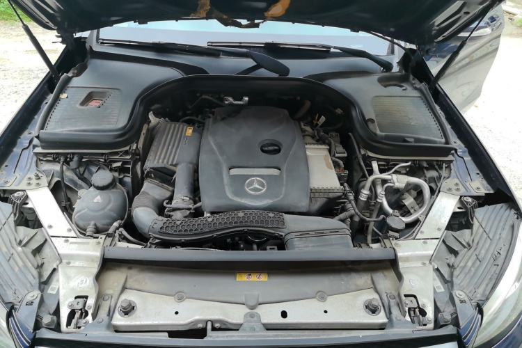 Used Mercedes-Benz GLC 2017 GLC 260 4MATIC Dynamic Edition Engine Bay