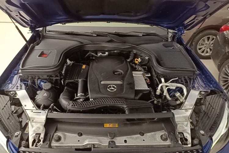 Used Mercedes-Benz GLC 2017 GLC 260 4MATIC Luxury Model Engine Bay