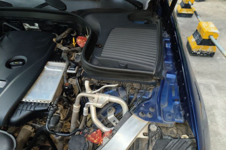 Used Mercedes-Benz GLC 2017 GLC 260 4MATIC Luxury Model Engine Bay Left