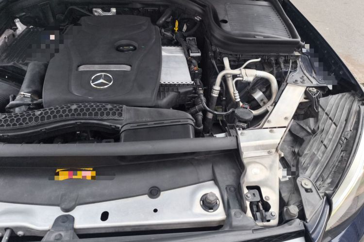 Used Mercedes-Benz GLC 2017 GLC 200 4MATIC Engine Bay Left