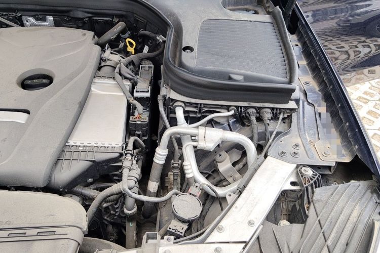 Used Mercedes-Benz GLC 2017 GLC 200 4MATIC Engine Bay Left