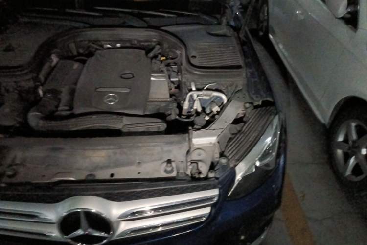 Used Mercedes-Benz GLC 2017 GLC 260 4MATIC Dynamic Edition Engine Bay Left
